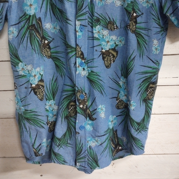 Star Wars Chewbacca Hawaiian Shirt Men's Small Floral Button Front Short Sleeve - Picture 2 of 8